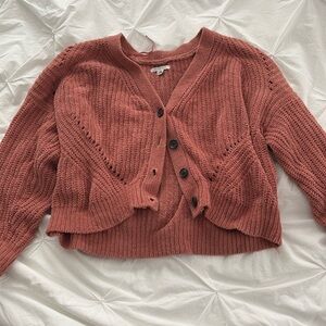 American Eagle Sweater/Cardigan!